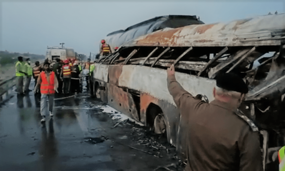 20 killed in Pakistan bus accident