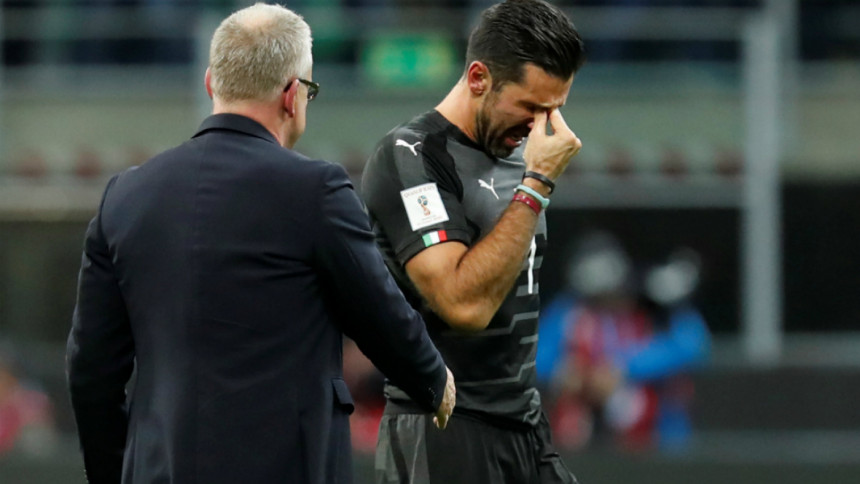 Italy goalkeeper Gianluigi Buffon Italy goalkeeper Gianluigi Buffon