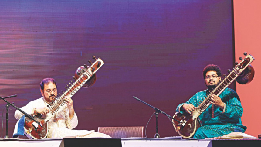 Father-son duo Pt. Kushal Das and Kalyanjit Das Father-son duo Pt. Kushal Das and Kalyanjit Das