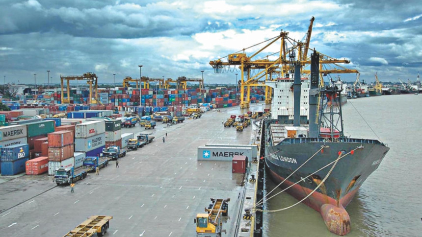 Ctg port’s anomalies cost govt Tk 258 crore Chattogram port’s anomalies