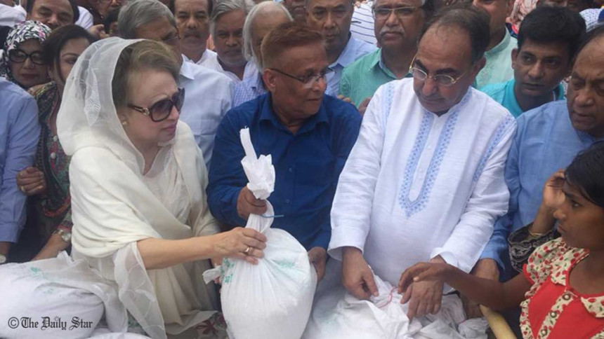 BNP Chairperson Khaleda Zia hand over relief Rohingya refugees BNP Chairperson Khaleda Zia hand over relief Rohingya refugees