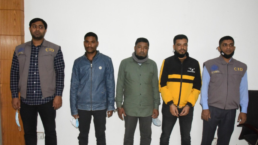 fraud gang arrested fraud gang arrested