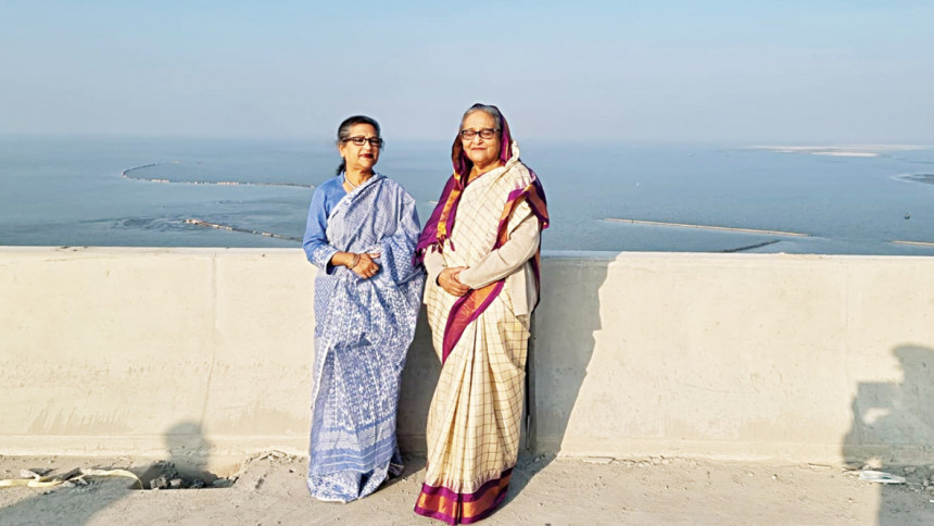 Prime Minister Sheikh Hasina and her sister Sheikh Rehana Prime Minister Sheikh Hasina and her sister Sheikh Rehana