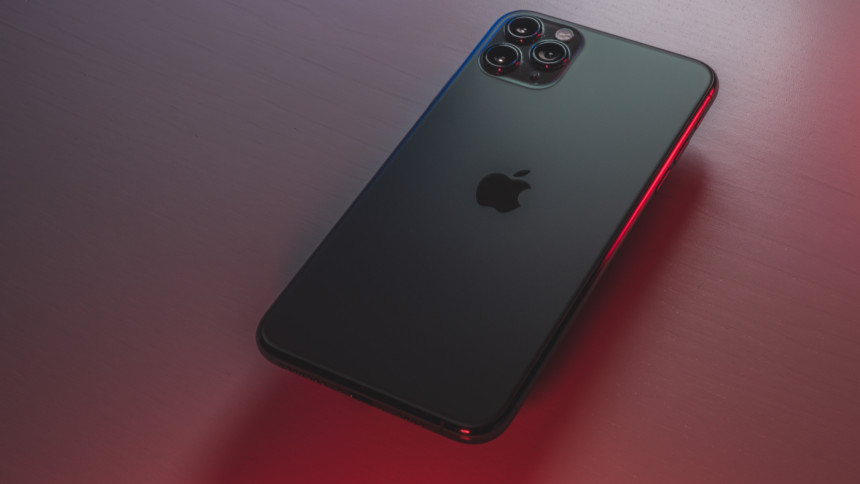 A line-up may include: the base iPhone 14, a new big-screened iPhone 14, an iPhone 14 Pro, and an iPhone 14 Pro Max A line-up may include: the base iPhone 14, a new big-screened iPhone 14, an iPhone 14 Pro, and an iPhone 14 Pro Max