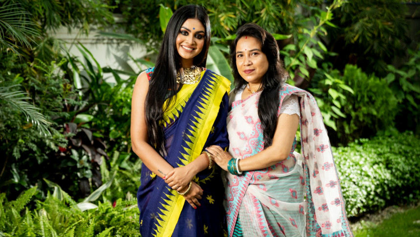 Manipuri saris collection for Durga Puja Manipuri saris collection for Durga Puja