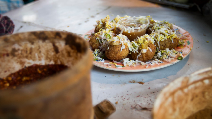 6 most beloved Bengali comfort snacks 6 most beloved Bengali comfort snacks