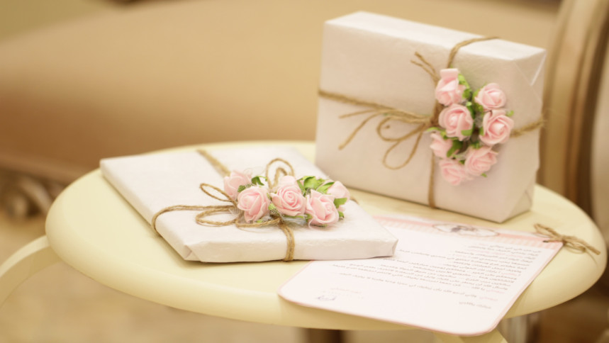 A guide to the perfect wedding gift A guide to the perfect wedding gift