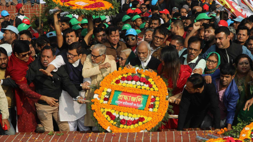 Members of BNP pay tribute to war heroes. Members of BNP pay tribute to war heroes.