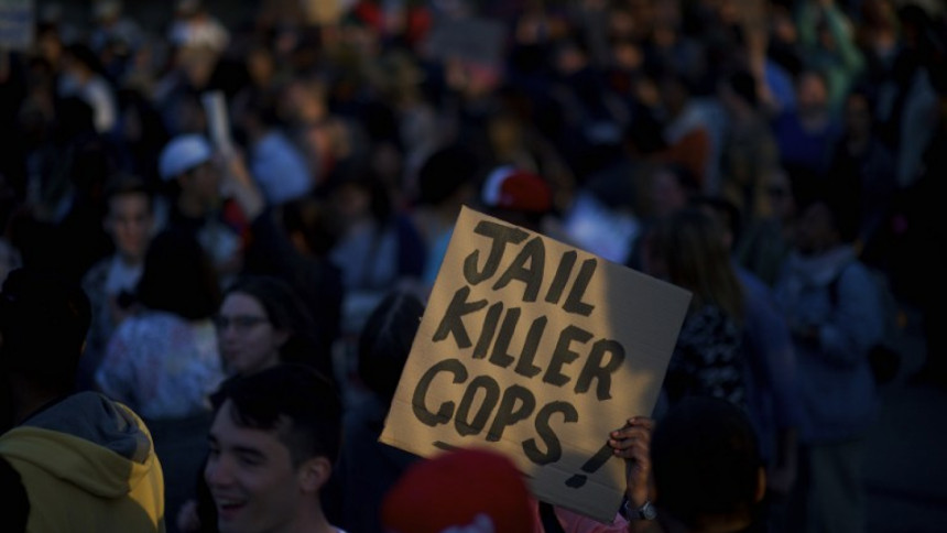 6 Baltimore cops to face criminal charges in Freddie Gray case