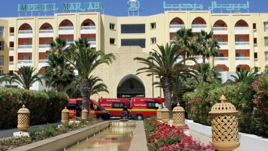 IS claims Tunisia seaside massacre