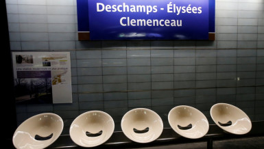 Paris subway changes names to honour WC champs