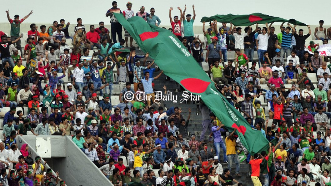 Crowd at Mirpur Stadium Crowd at Mirpur Stadium