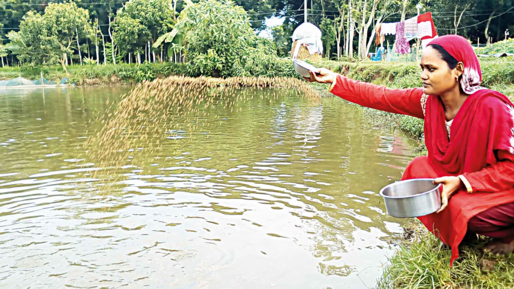 Women's empowerment in aquaculture Women's empowerment in aquaculture