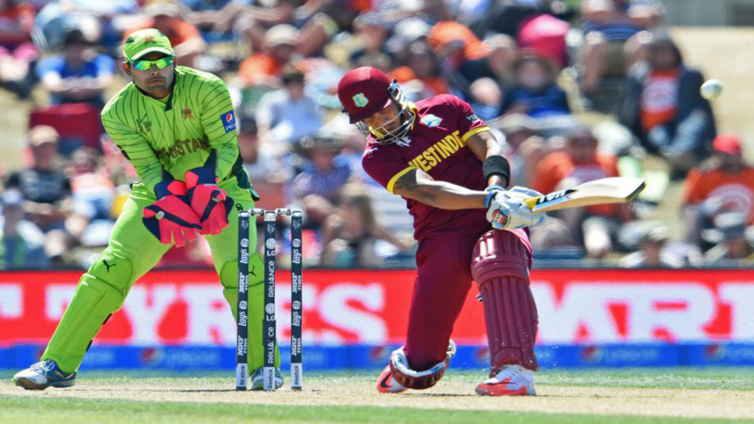 Lendl Simmons scores a fifty Lendl Simmons scores a fifty