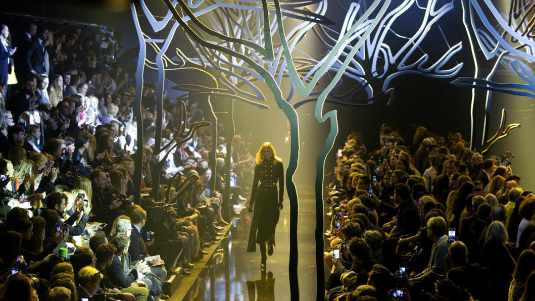 Paris Fashion Week Paris Fashion Week