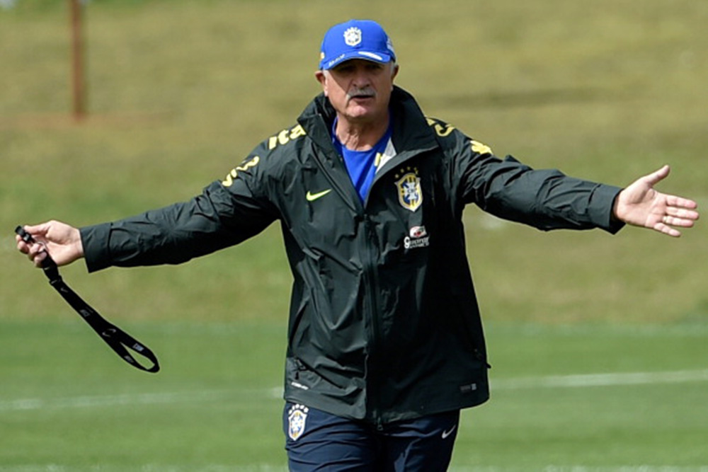 Head coach Luiz Felipe Scolari gestures during a training session of the Brazilian national football team at the squad's Granja Comary training complex, on July 07, 2014 in Teresopolis, 90 km from downtown Rio de Janeiro, Brazil. Photo: Getty Images