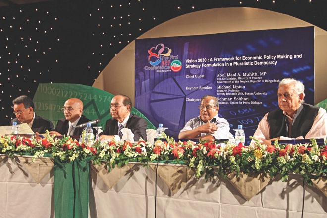 From right, Gowher Rizvi, foreign affairs adviser to the prime minister; Akbar Ali Khan, former caretaker government adviser; HT Imam, political affairs adviser to the prime minister; Mohiuddin Alamgir, former president of Bangladesh Economic Association; and Amir Khasru Mahmud Chowdhury, former commerce minister, attend a conference organised by Bangladesh Economists Forum in Dhaka yesterday.  Photo: Star