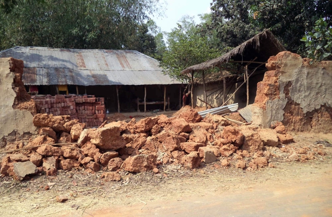 Criminals vandalised and looted the house of a Hindu family at Harirampur Sahapara village in Parbatipur upazila of Dinajpur district yesterday. PHOTO: STAR