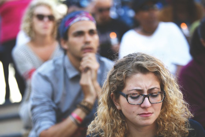 National Moment of silence. Photo: AFP/ Boston.com 