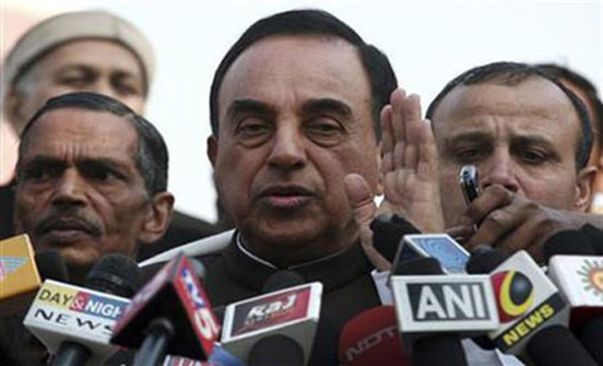 This undated file photo shows BJP leader Subramanian Swamy talking to the media. Photo: Reuters